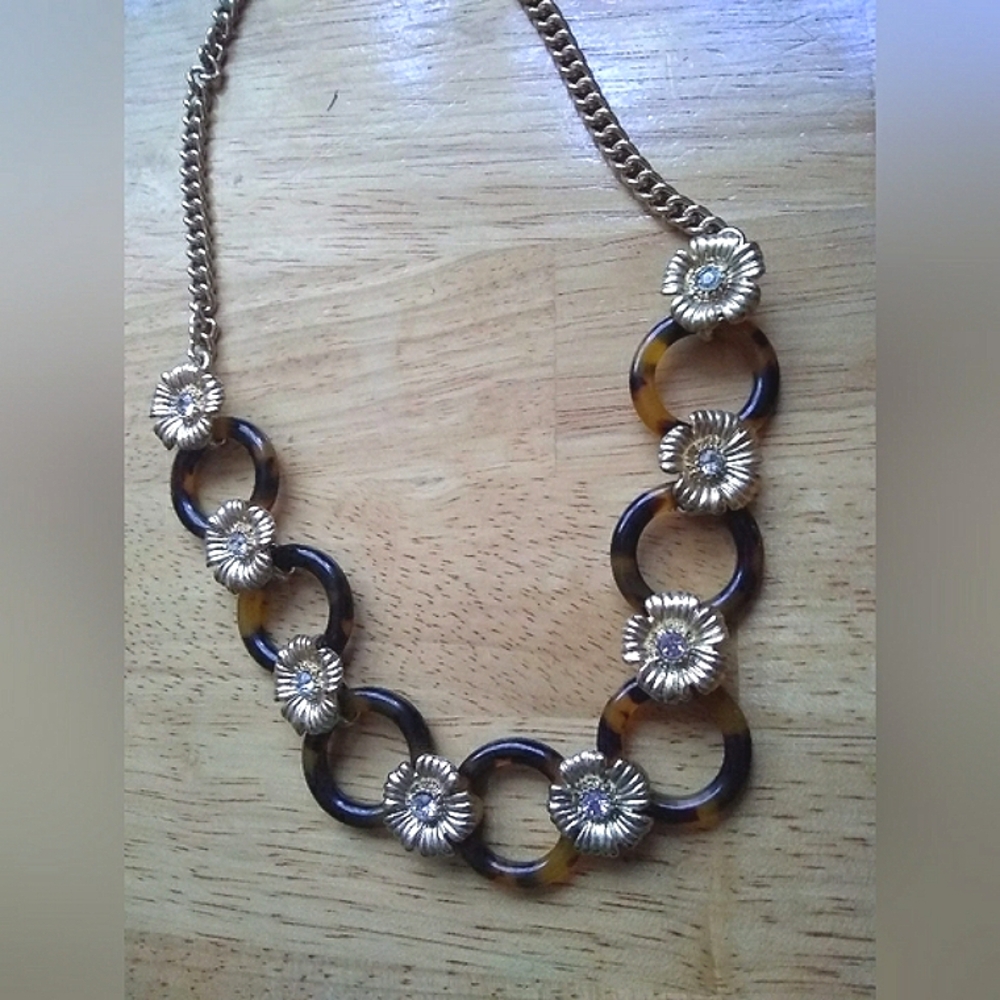 J. Crew Tortoise & Gold Flower Link Necklace